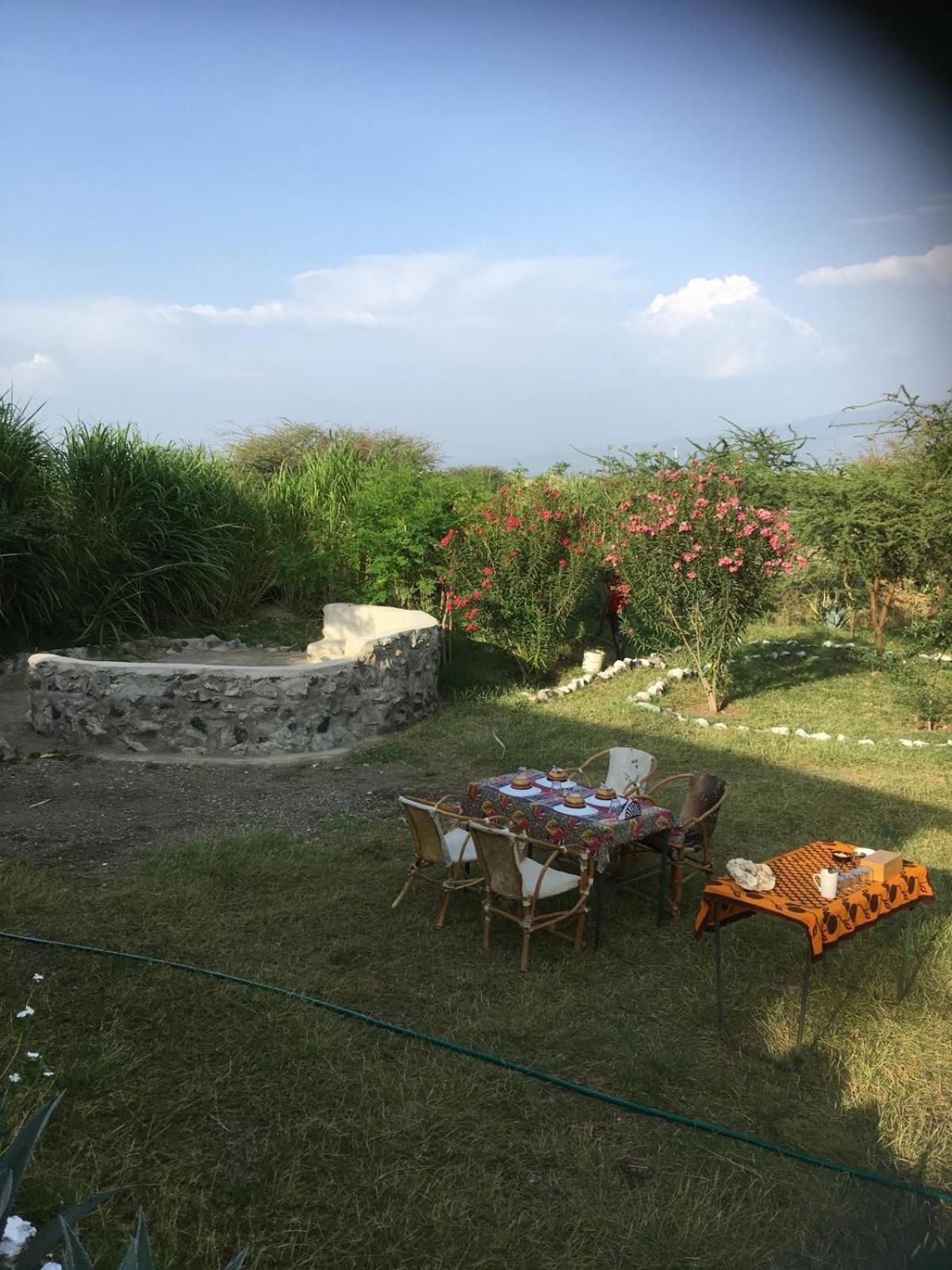 Lake Natron Maasai Guesthouse Mtowabaga Exterior foto