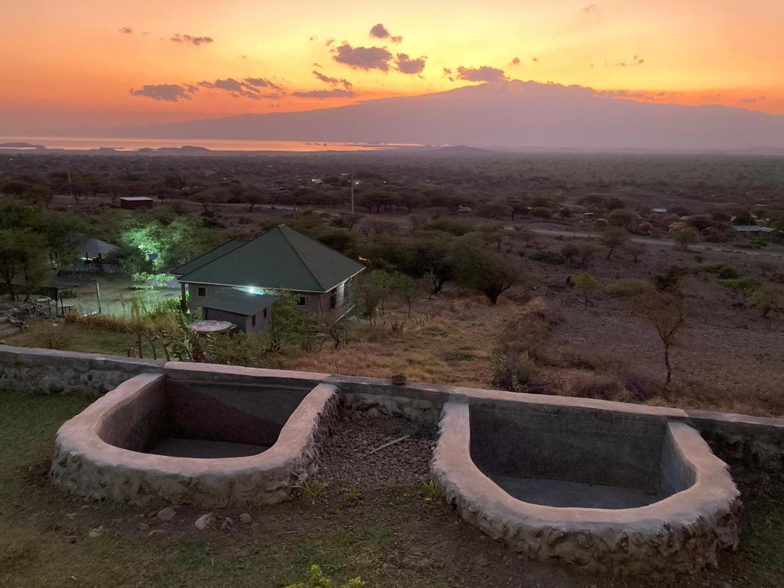Lake Natron Maasai Guesthouse Mtowabaga Exterior foto